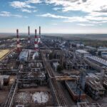 Українські дрони вдарили по газових об’єктах РФ за 1500 км: Зеленський заявив про “далекобійні санкції”