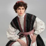 Українська дизайнерка Оксана Полонець за п’ять днів створила унікальне вбрання для виставки в Таїланді